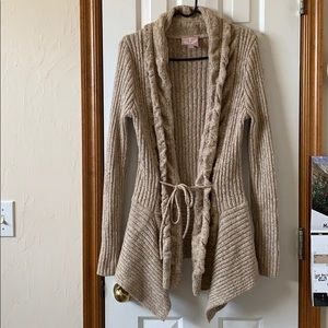 Romeo and Juliet Couture taupe cardigan